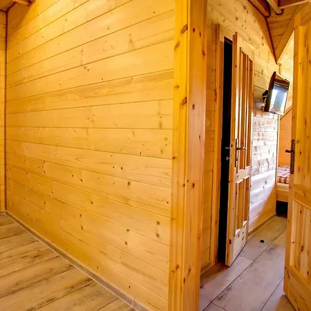 Drevenica Pod Sitienom 2 公寓