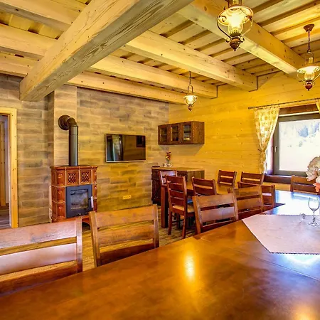 Drevenica Pod Sitienom 2 * Svaty Kriz