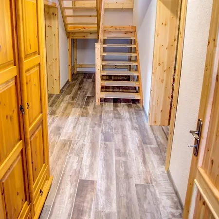 Drevenica Pod Sitienom 2 * Svaty Kriz