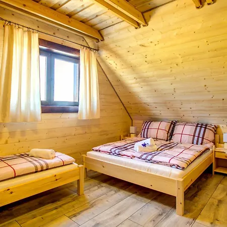 Drevenica Pod Sitienom 2 * Svaty Kriz